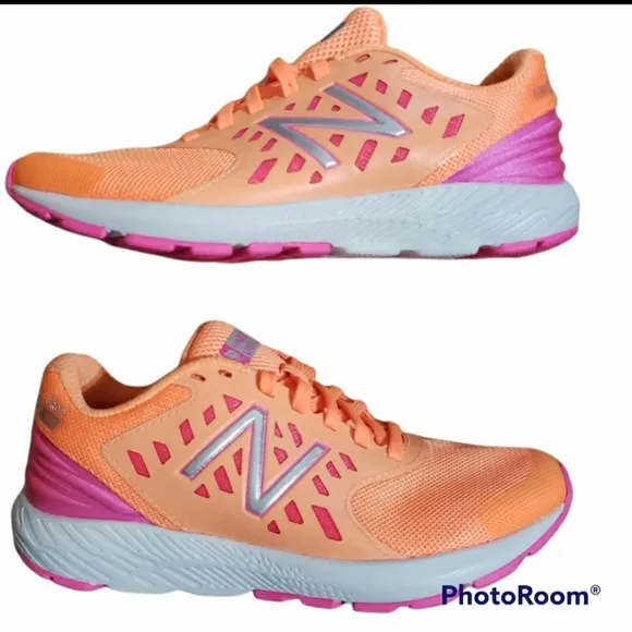 🆕️ New Balance NB Kids' FuelCore Urge Sz 3½