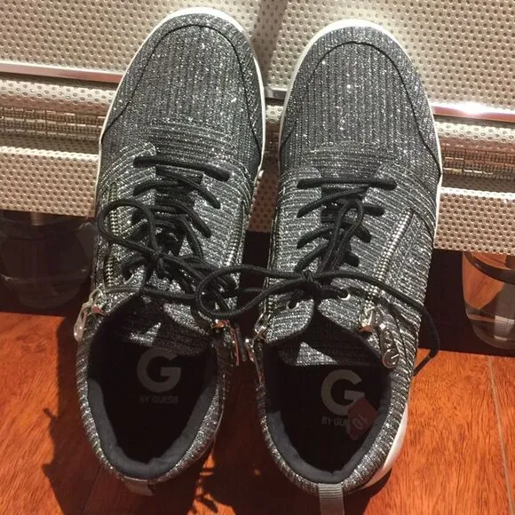 Blazing sneakers from Guess