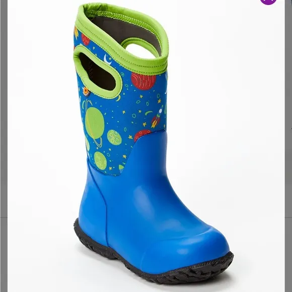 Bogs Blue and Green Space Rain boot size 3 new in box waterproof and insulated
