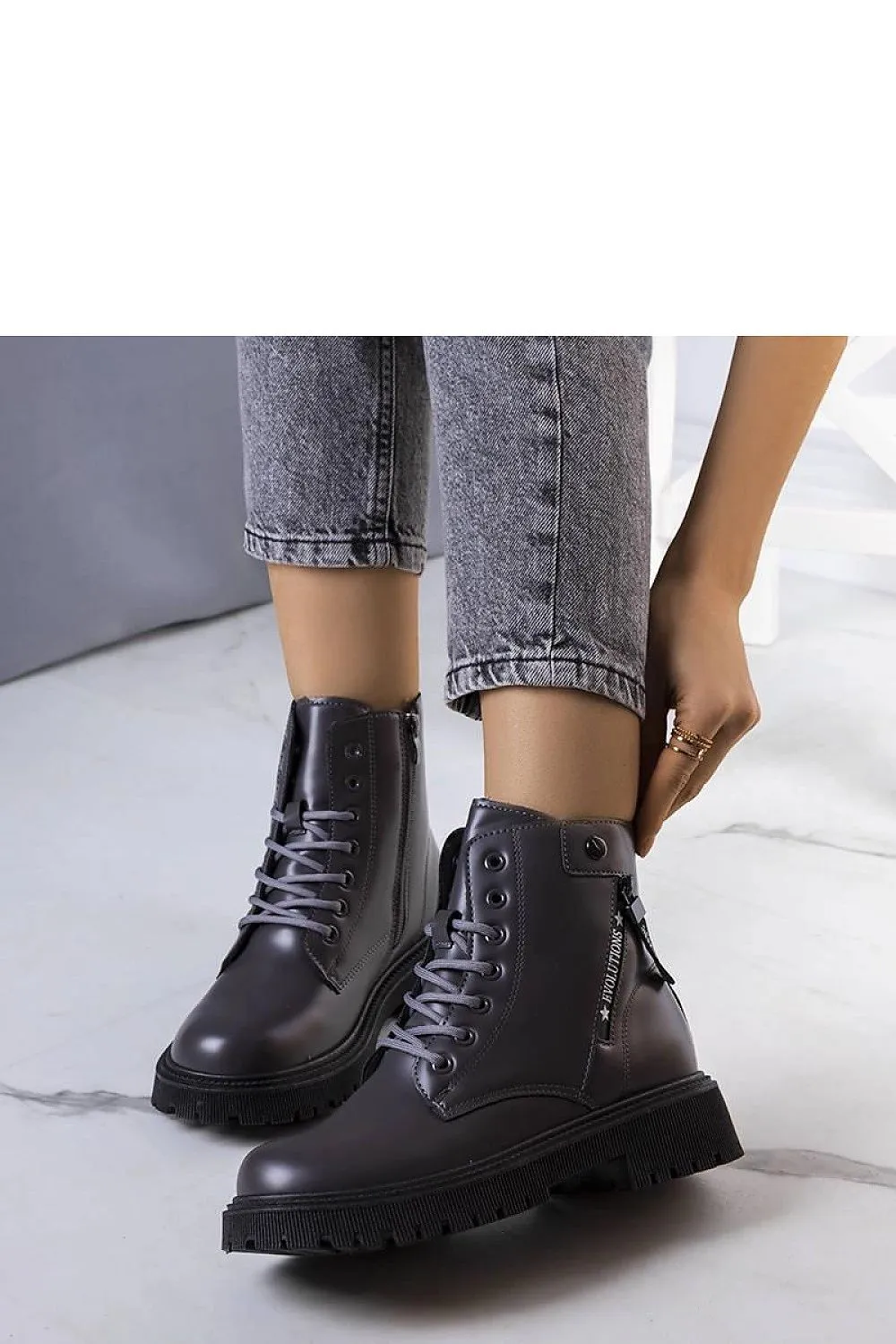 Boots Solea