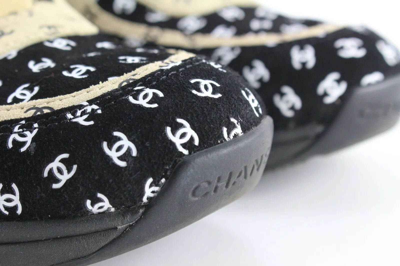 Chanel Women's 36 Light Brown x Black CC All Over Trainer Sneaker 1CJ0106