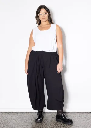 Curve Pleat Pant - Black