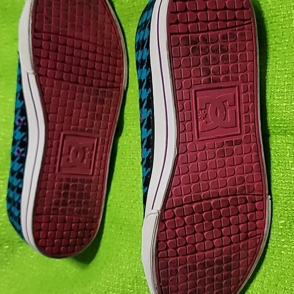 DC Chelsea Houndstooth Sneakers Multicolor No Tie Stretchable Laces