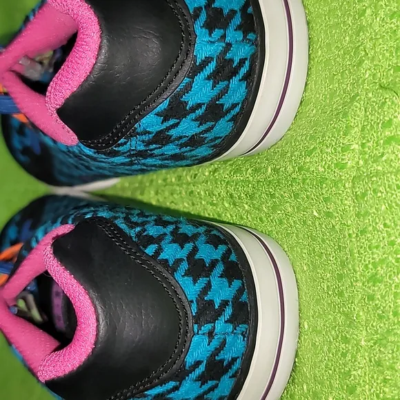 DC Chelsea Houndstooth Sneakers Multicolor No Tie Stretchable Laces