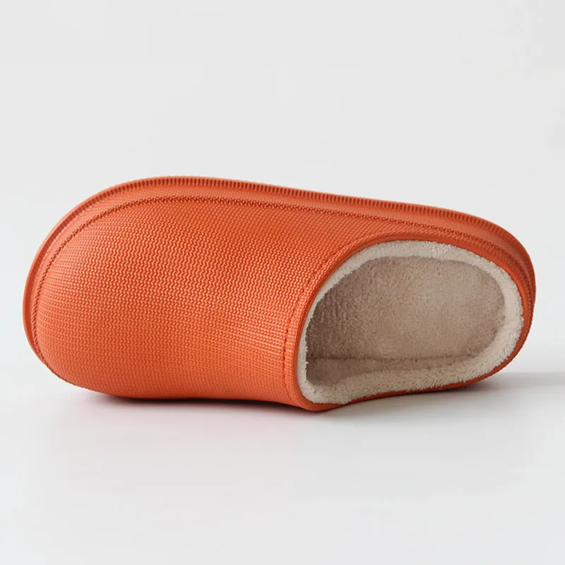 Eskimo • Non-Slip Comfy Slides