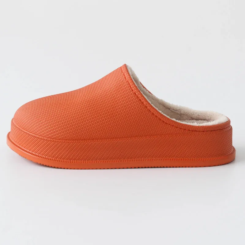 Eskimo • Non-Slip Comfy Slides