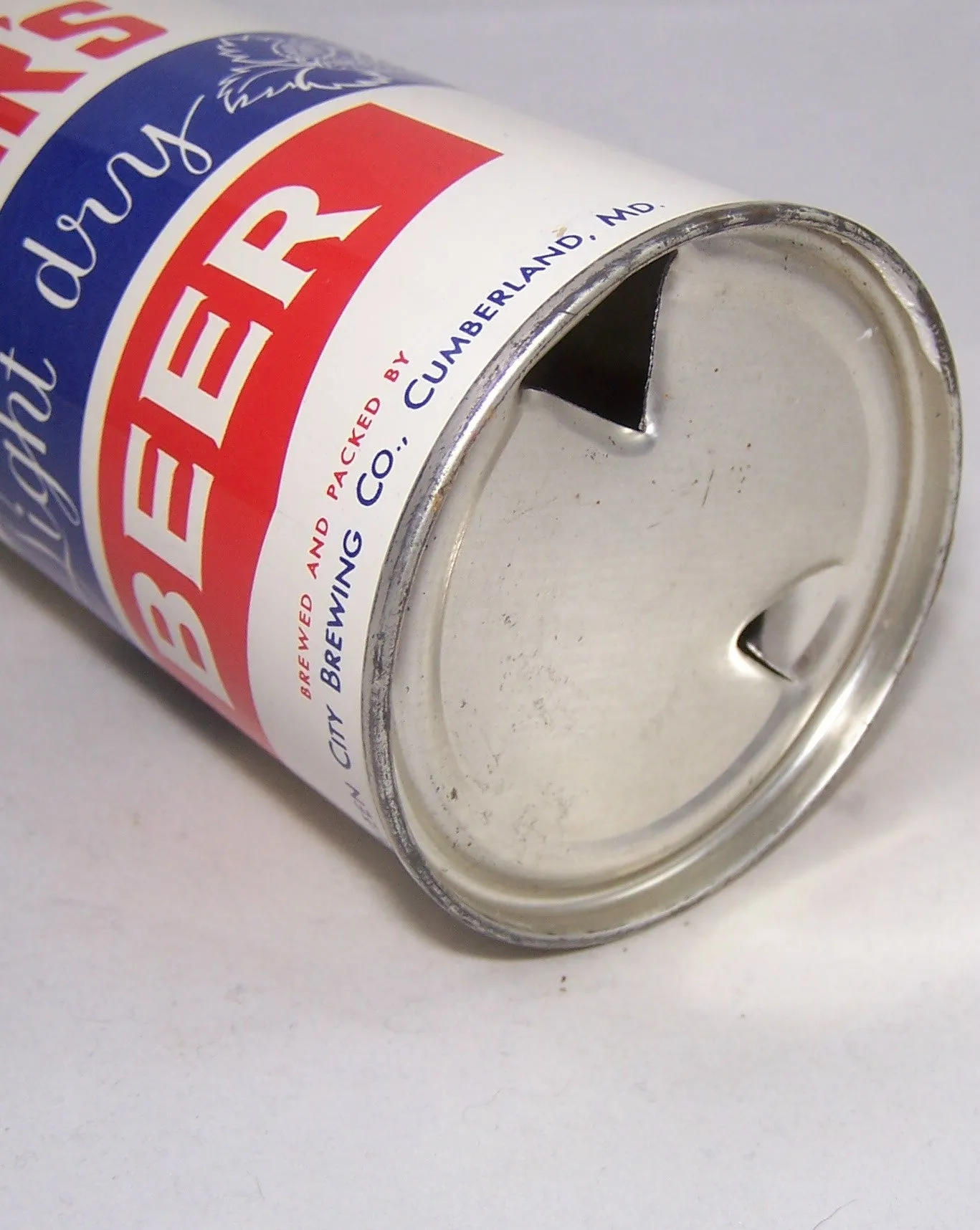 Fischer's Light Dry Beer, USBC 63-27, Grade A1 
