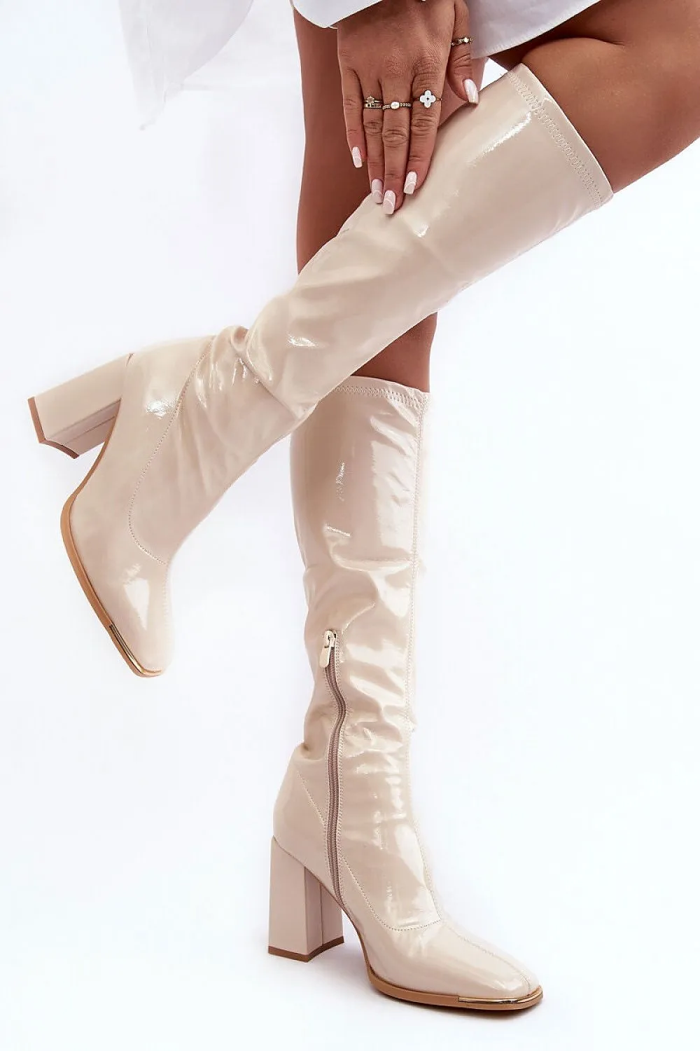 Heel boots