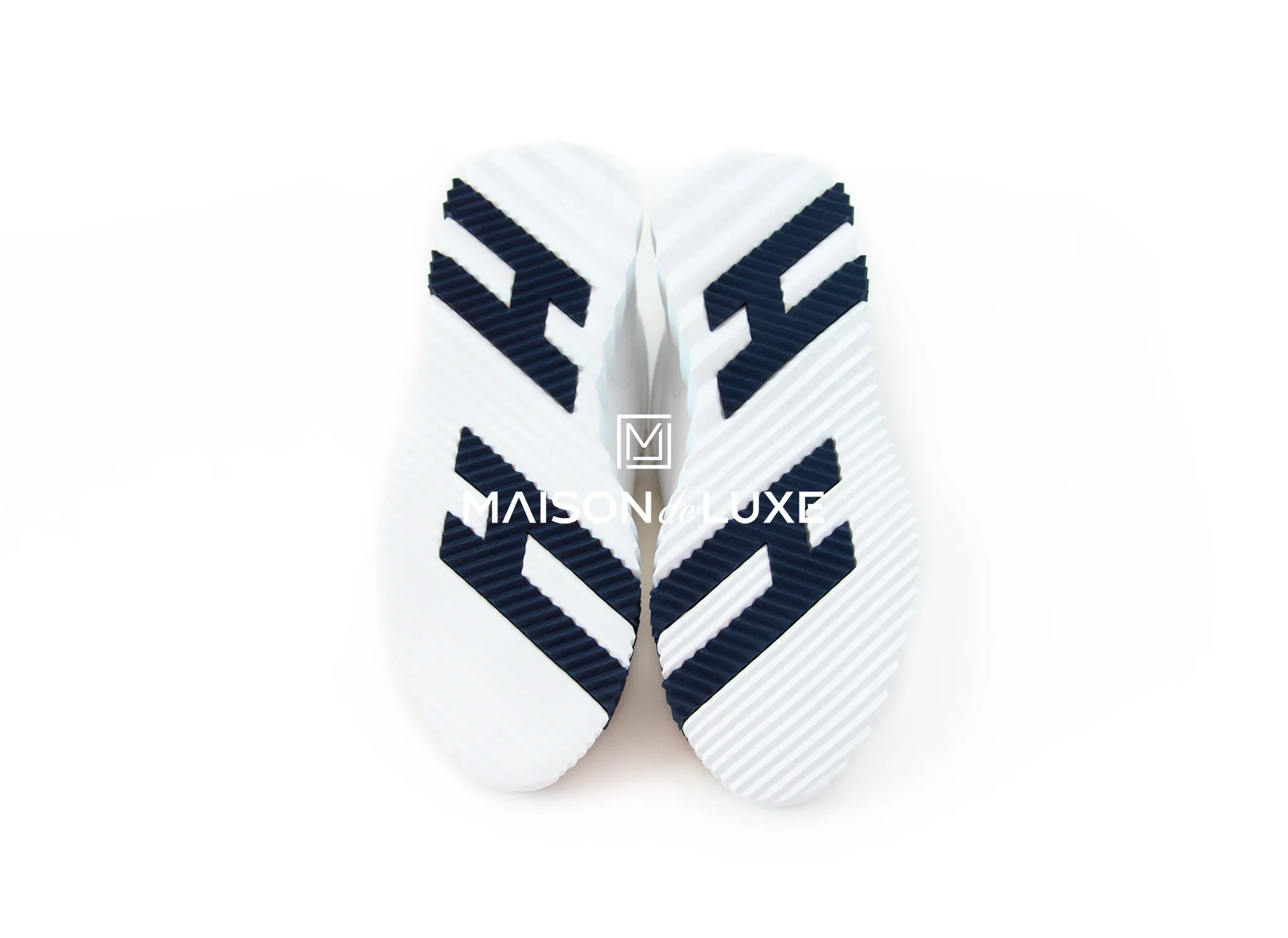 Hermes Men's White Bouncing 42 Sneaker