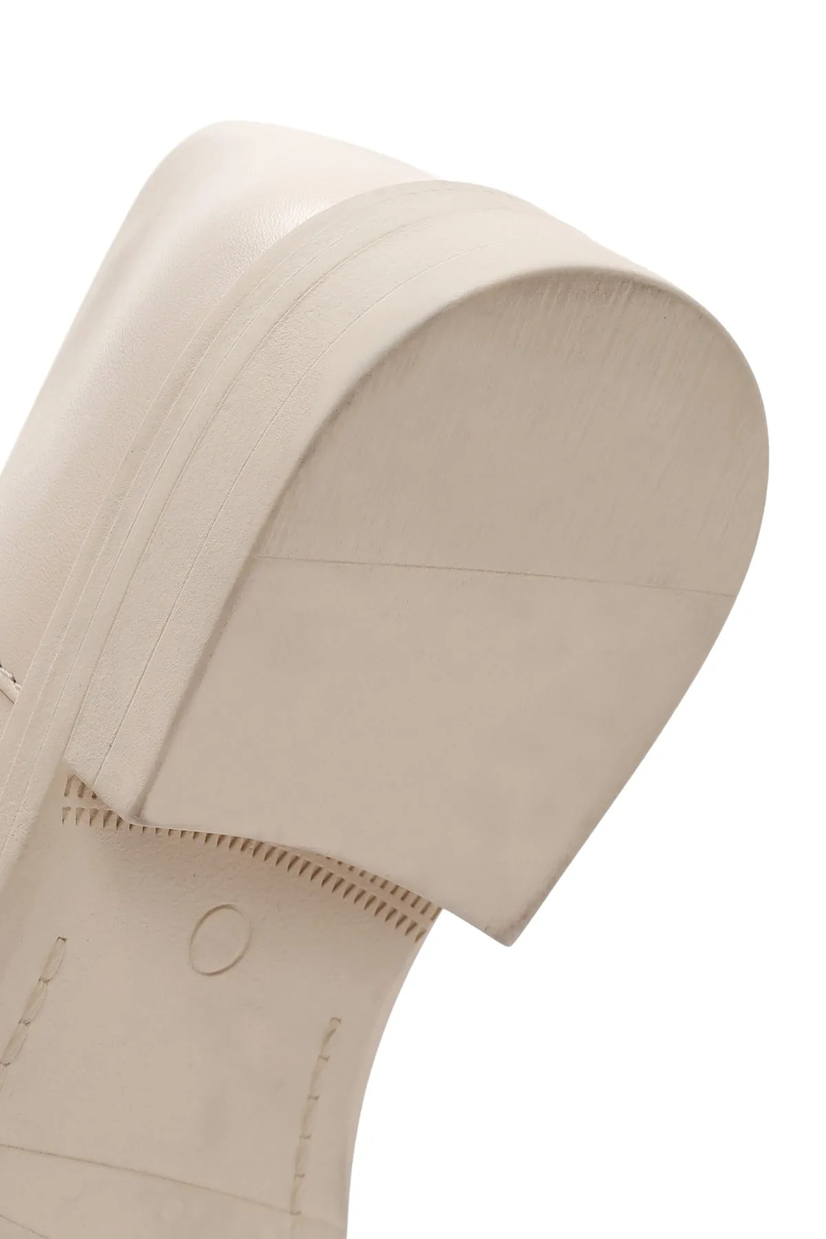 Kadın Bej Toka Detaylı Deri Maskülen Loafer