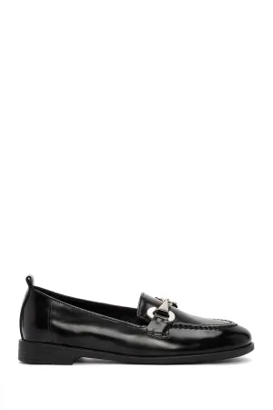 Kadın Siyah Toka Detaylı Deri Maskülen Loafer