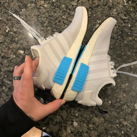 Kids Adidas NMD R1J Bright Cyan/Grey Sneakers