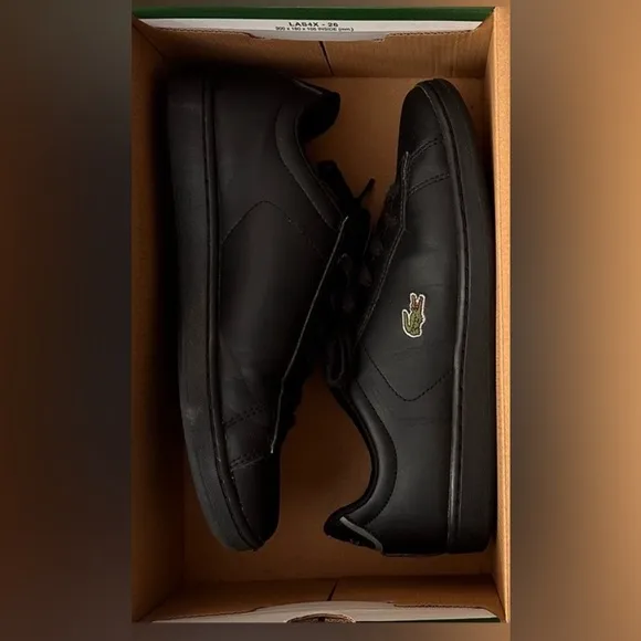 Kids Lacoste Juniors Black Carnaby Evo Sneakers with Original Box &amp; Tissue Paper