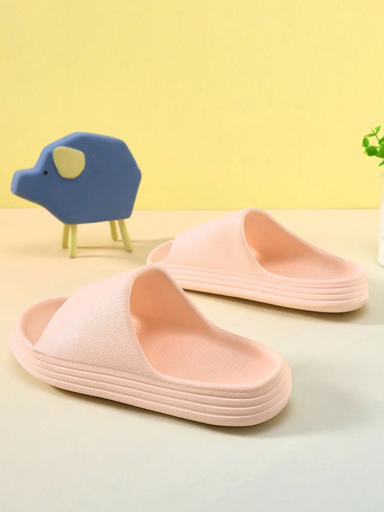 Kids Slides Girls Boys Comfort Non-Slip Thick Sole Slippers- FD