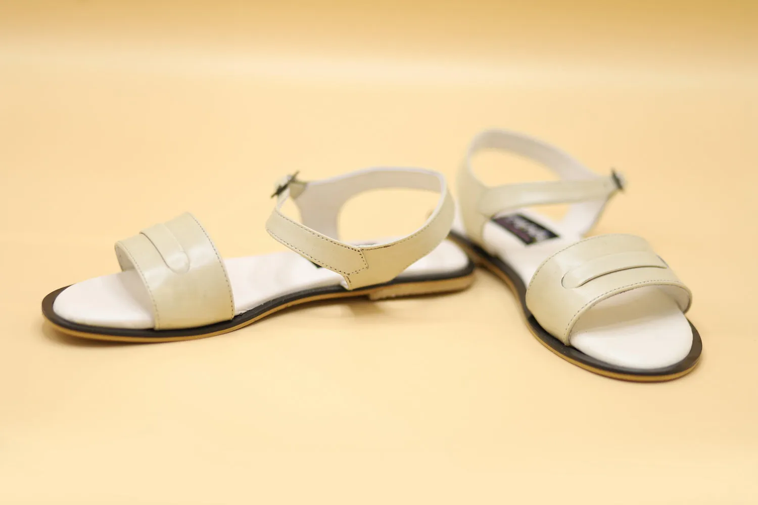 Leather Flat Sandal Design MS005