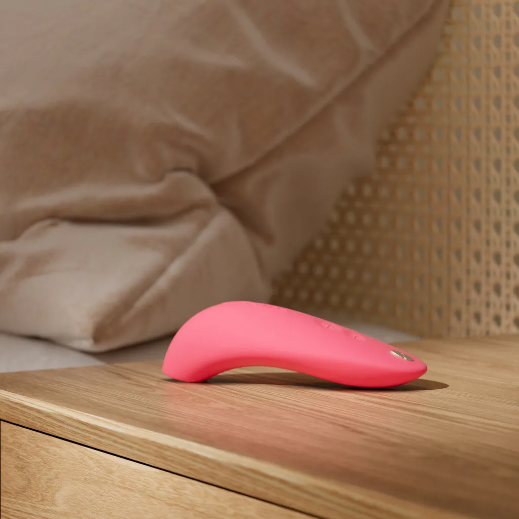 Melt—The App-controlled Clitoral Air-Suction Lover