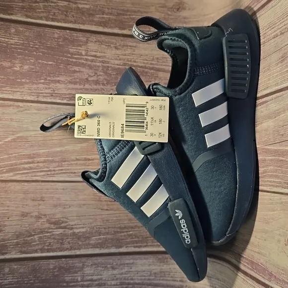 NIB • Adidas • NMD 360 C Sneakers