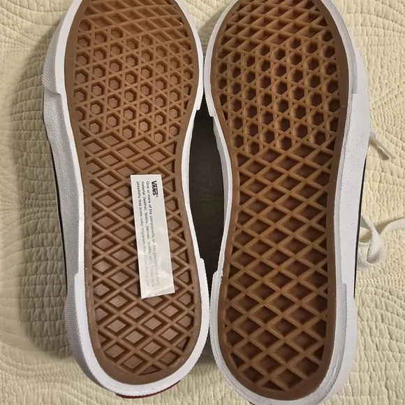 NIB Vans Caldrone Suede Mesh Boys Sneaker