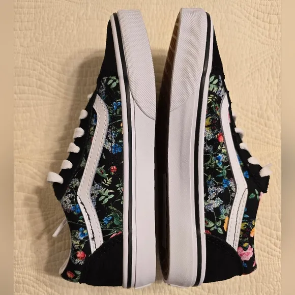 NIB Vans Old Skool Wild Bouquet Floral Sneakers