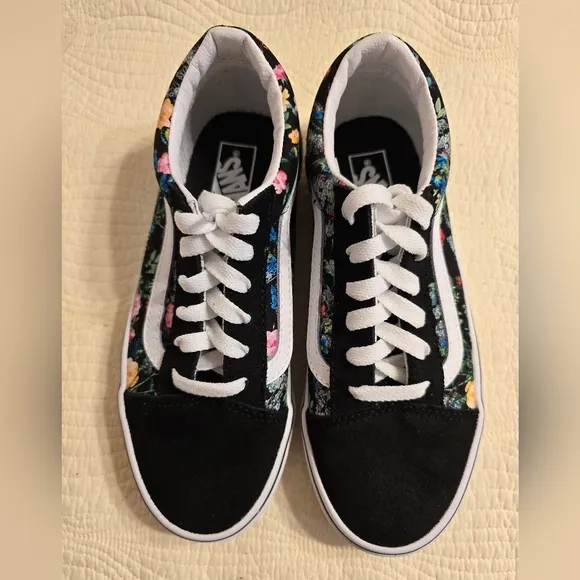 NIB Vans Old Skool Wild Bouquet Floral Sneakers