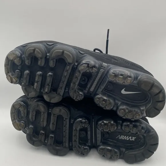 NIKE Air VaporMax 97 GS 'Triple Black' 2018 Youth Sneakers Size 7Y - AQ2657-001