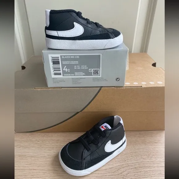 Nike Blazer Sneakers Baby Black/White - SZ 4 C