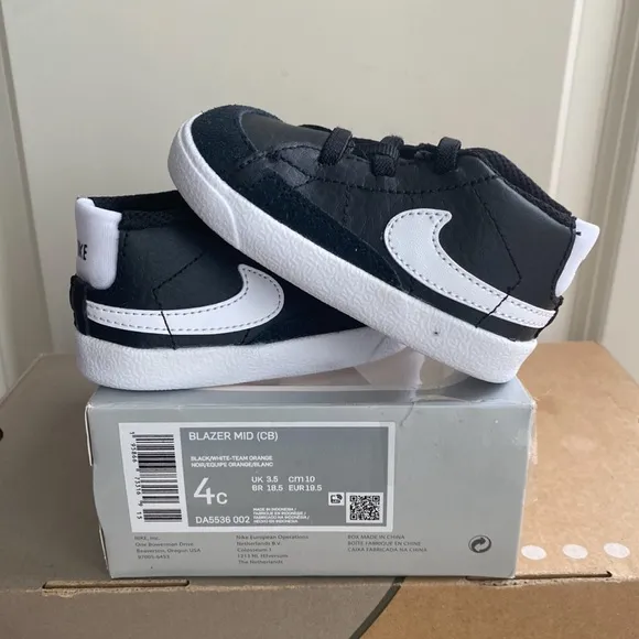 Nike Blazer Sneakers Baby Black/White - SZ 4 C