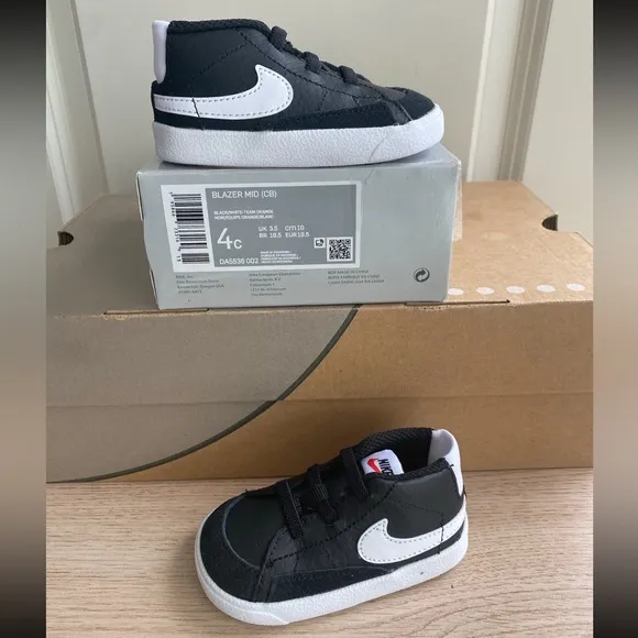 Nike Blazer Sneakers Baby Black/White - SZ 4 C