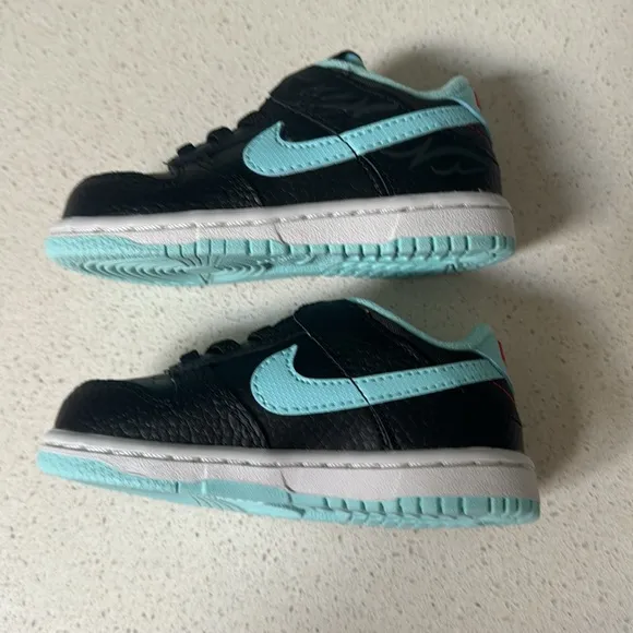 Nike Dunk black blue swoosh leather toddler lace up sneakers size 7C