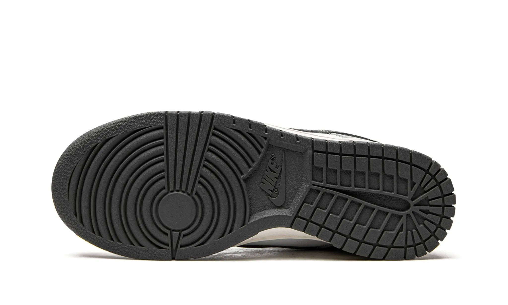 Nike Dunk Low "Light Smoke Grey" Women's