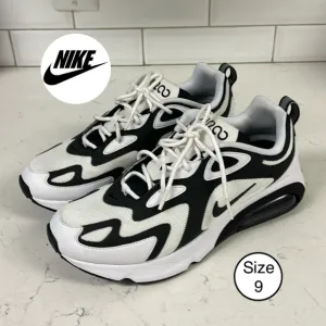 Nike Mens Air Max 200 AQ2568-104 Black White  Sneakers Size 9 Worn 2-3 Times