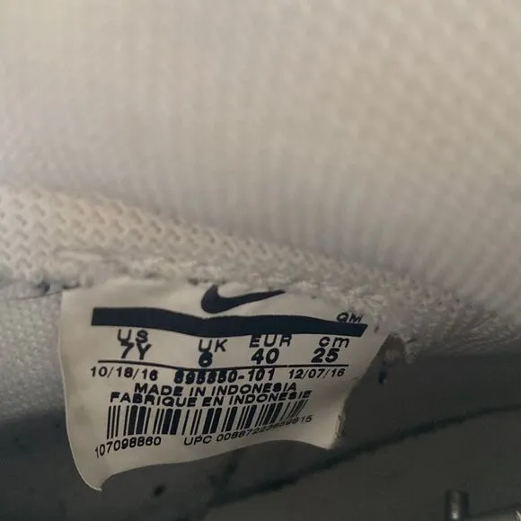 NIKE Youth Blazer High Tops Speckled Light Gray Sneakers Size 7Y