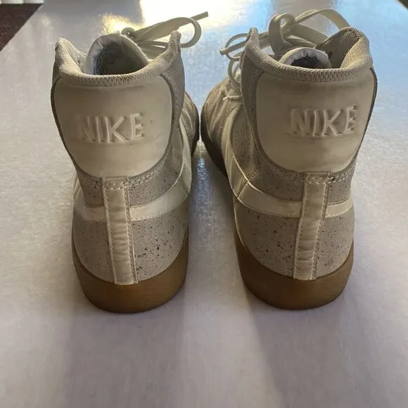NIKE Youth Blazer High Tops Speckled Light Gray Sneakers Size 7Y