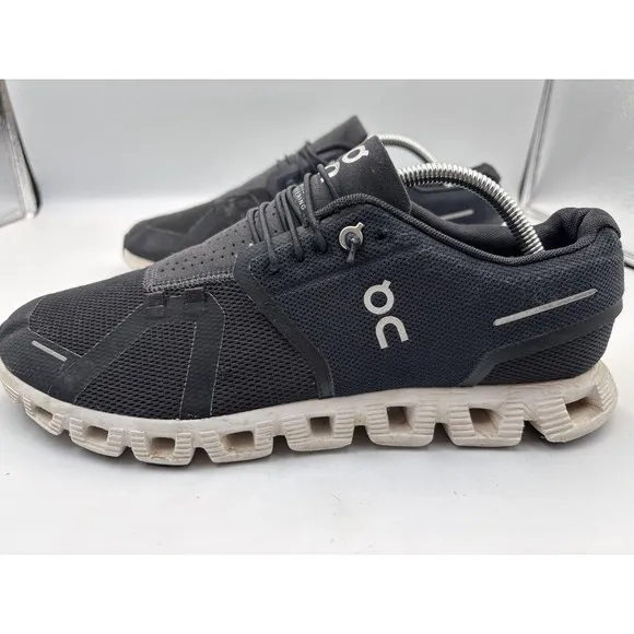 On Cloud 5 Black, Size 9.5, Style #59.98919