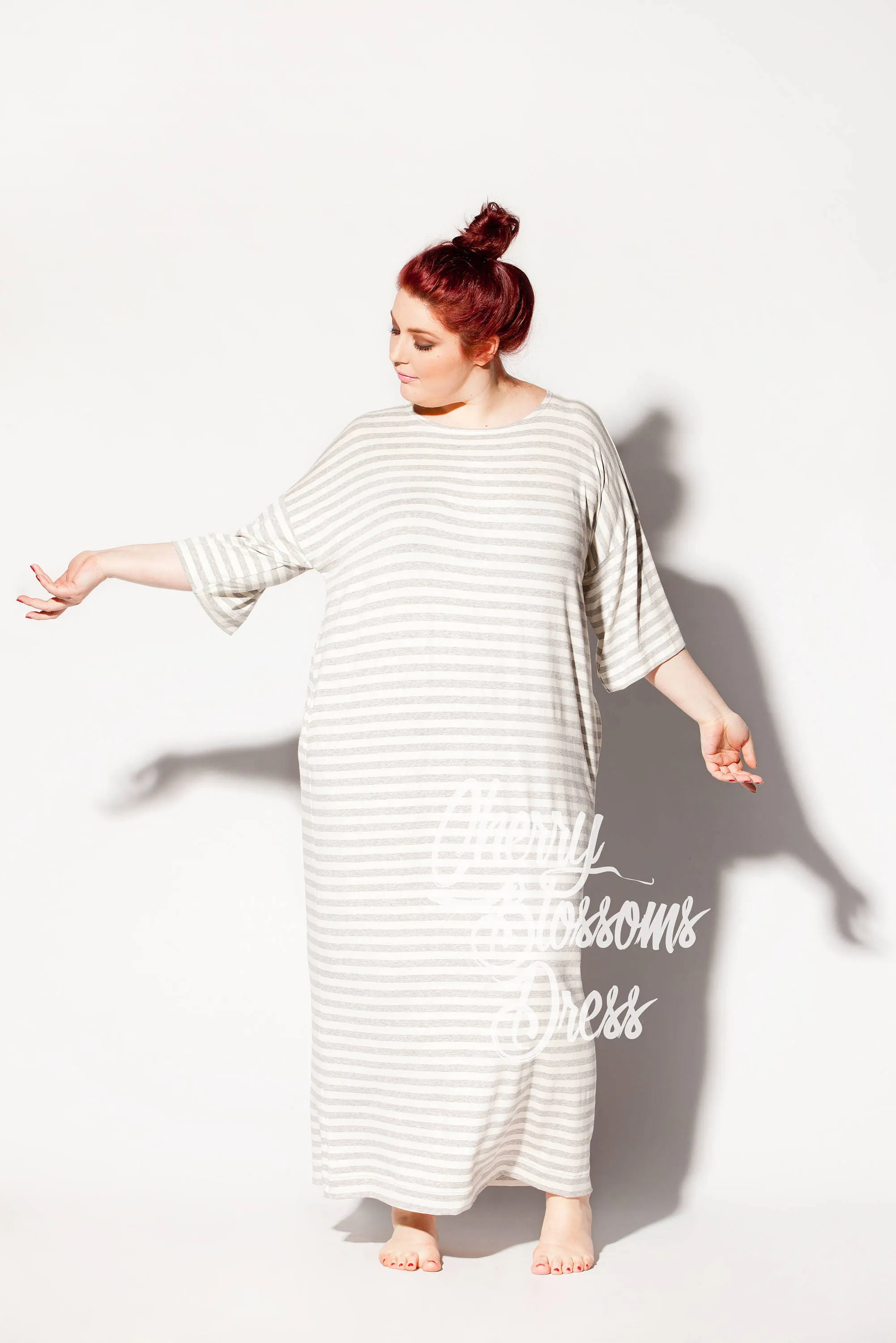 Plus Size Striped Dress, 4XL White Dress With Pockets, Loungewear Plus Size Clothing, Loose Fit Dress On Light Stripes