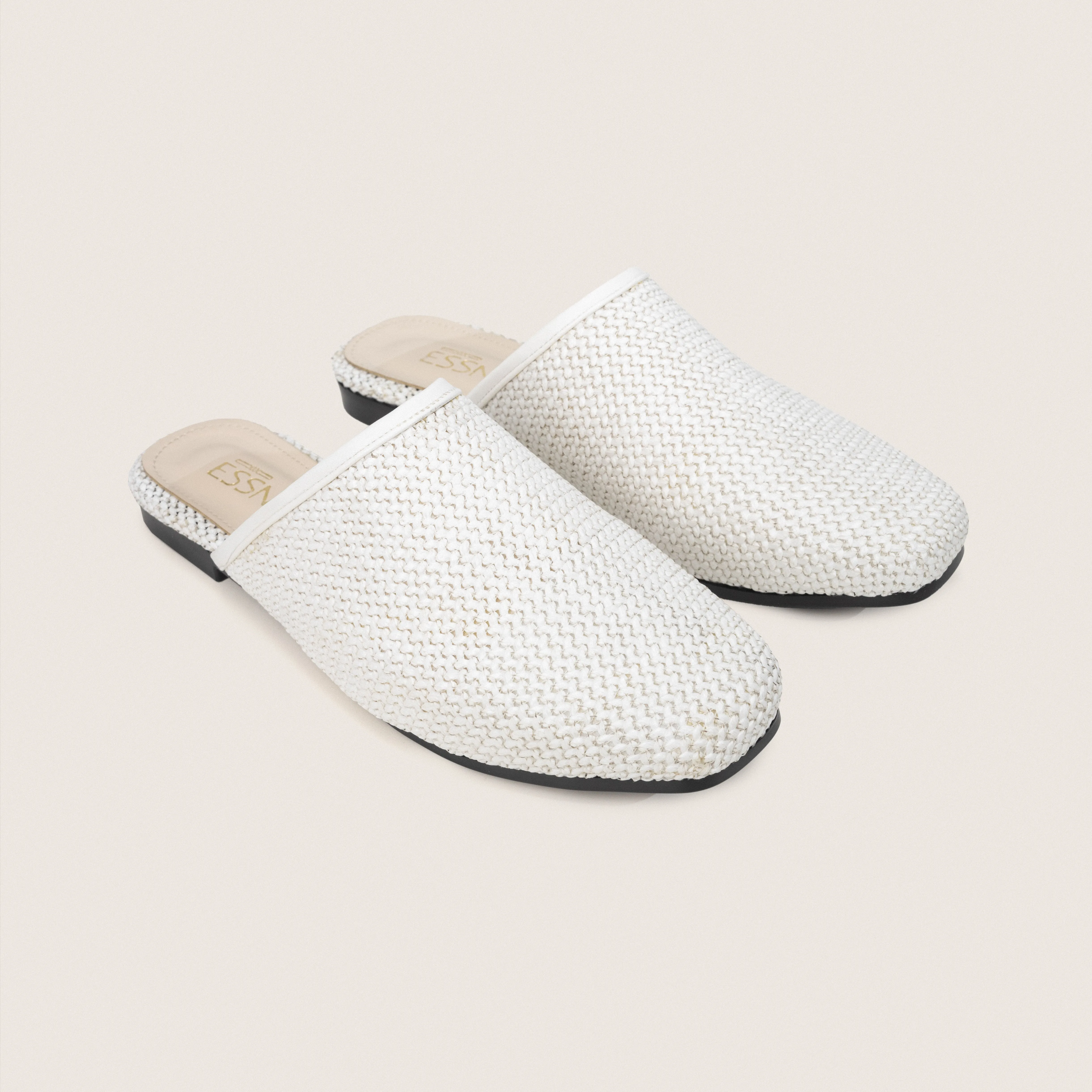 Raffia Mules in White