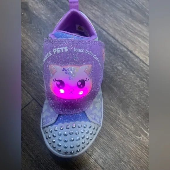 Skechers Twinkle Toes Twi-Lites Twinkle Pets Light-Up Sneaker - Kids'