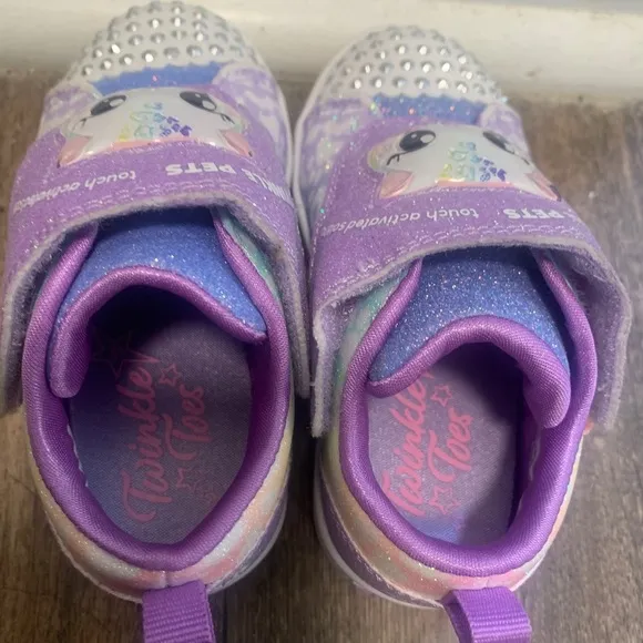 Skechers Twinkle Toes Twi-Lites Twinkle Pets Light-Up Sneaker - Kids'