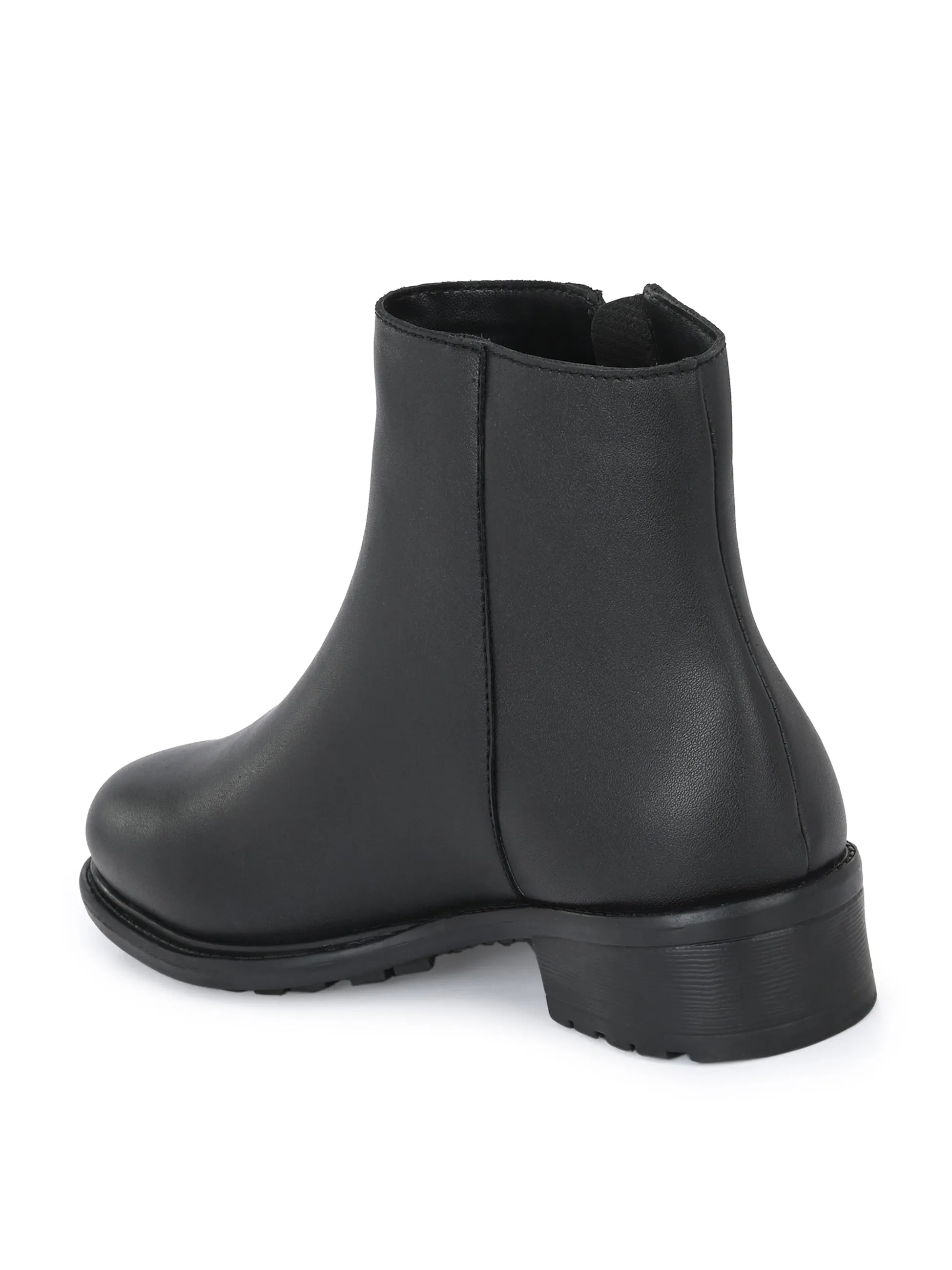 Sophisticated Onyx Leather Zip-Up Boot For Women