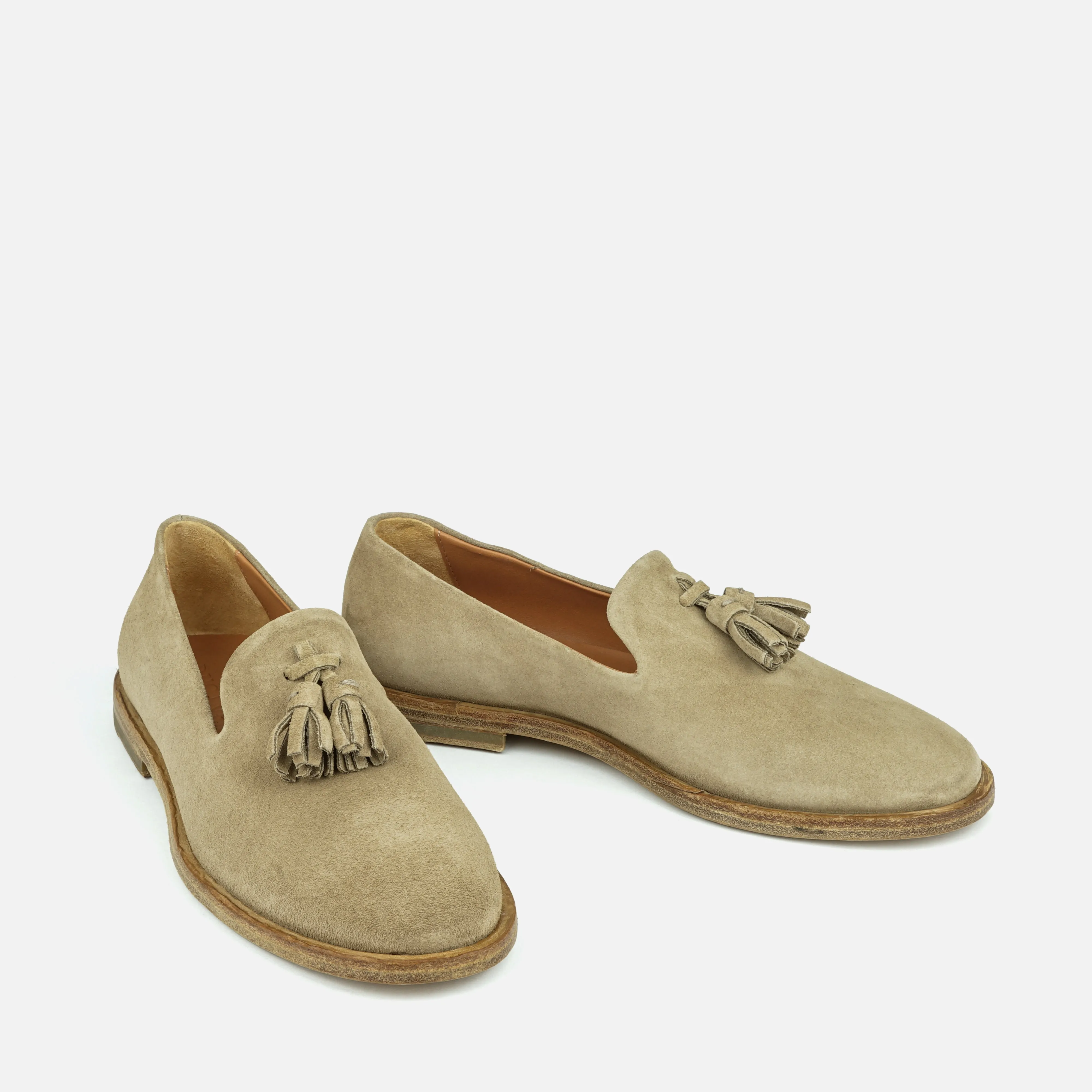 TAHITI | Suede Tassel Loafer in Noisette