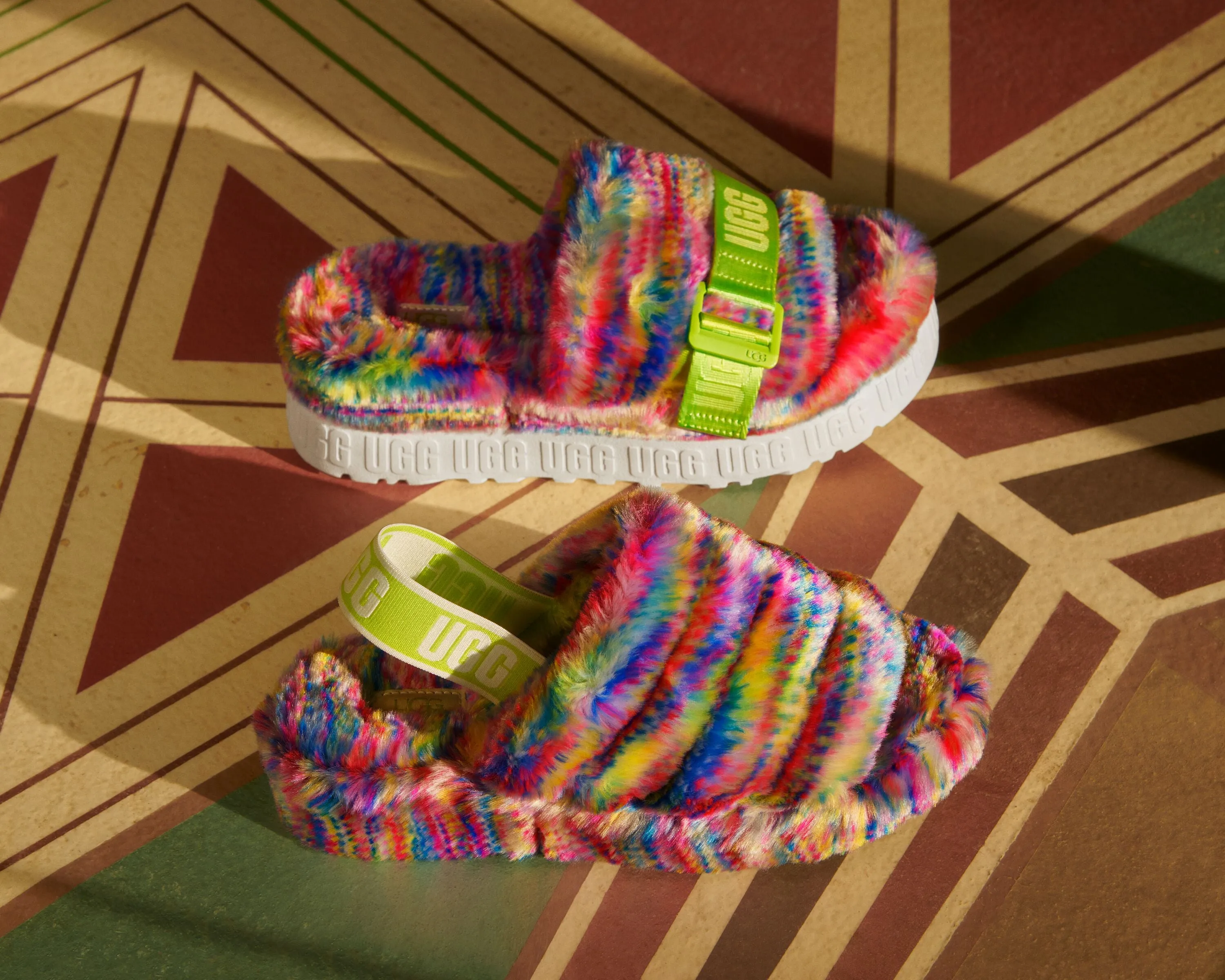 UGG Fluff Yeah Slide Pixelate