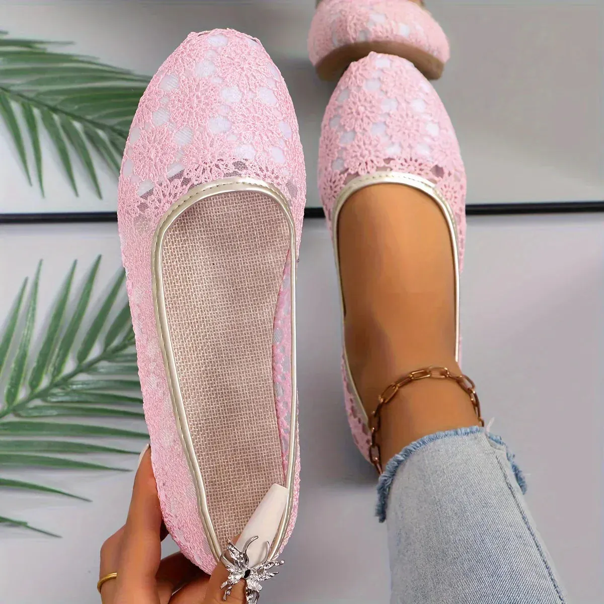 Verity® | Ballerina flats with a floral pattern