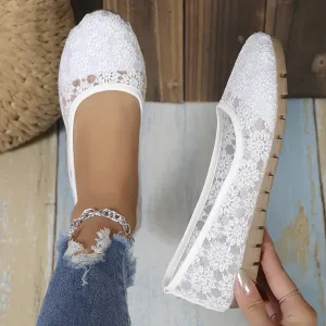 Verity® | Ballerina flats with a floral pattern
