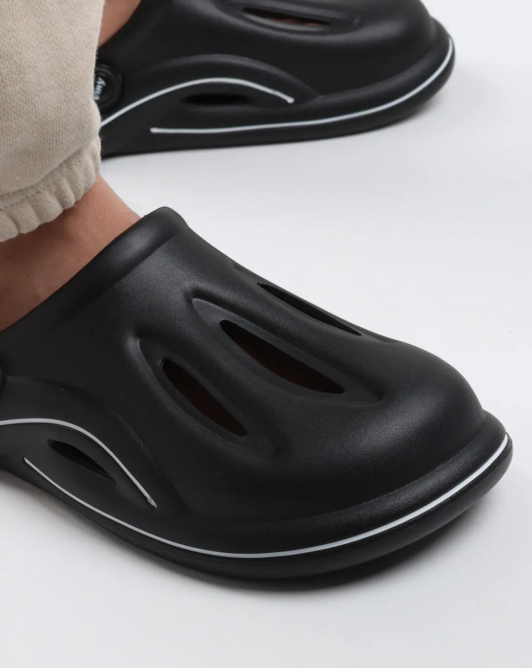 Viny - Men's Multipurpose All Terrain Indoor/Outdoor Clogs