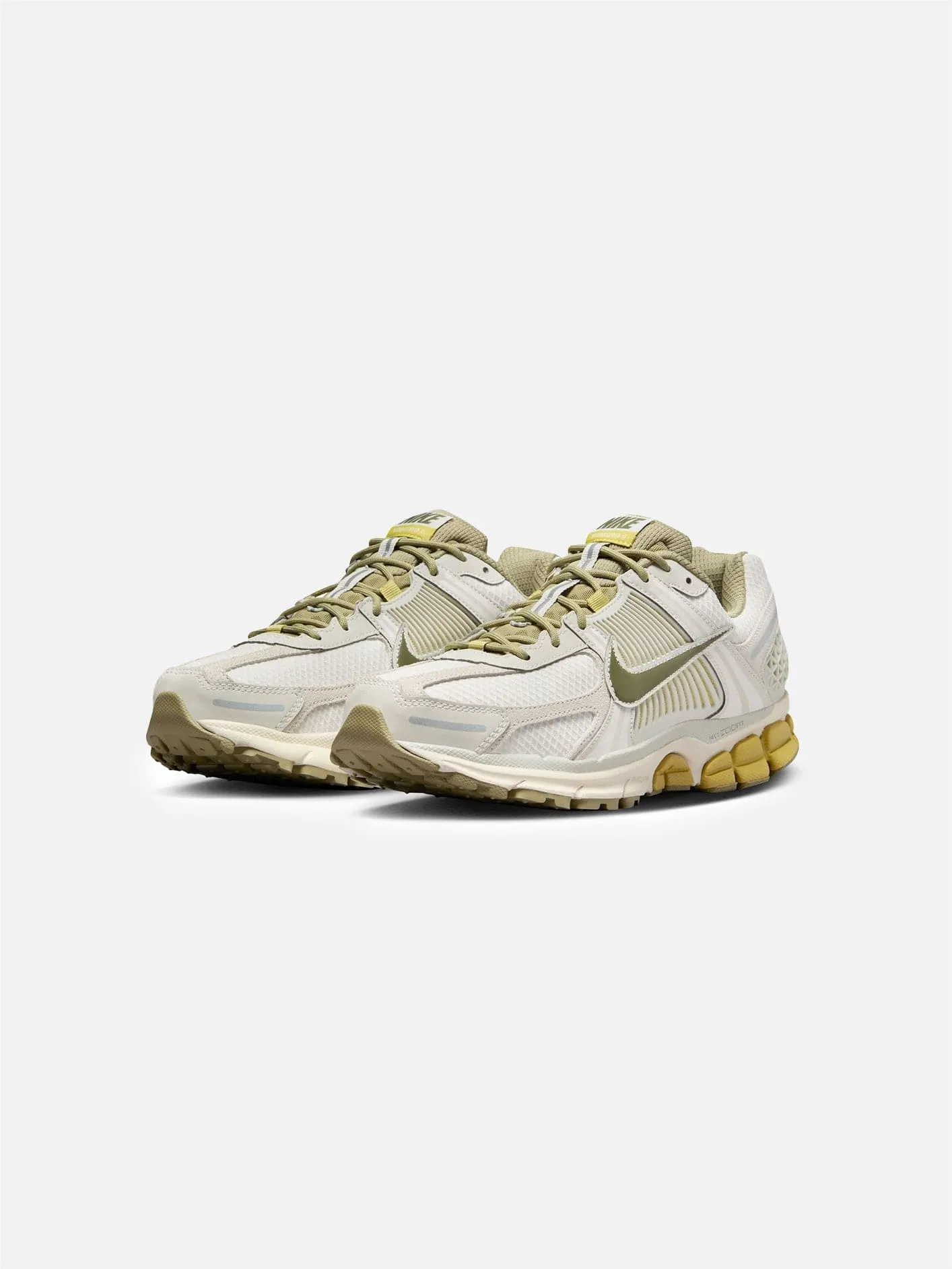 Zoom Vomero 5 "Light Bone/Medium Olive"
