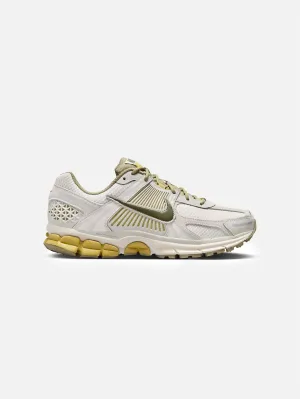 Zoom Vomero 5 "Light Bone/Medium Olive"